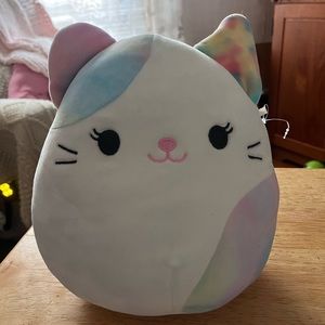 Squishmallow 8” Luxe the Rainbow Caticorn